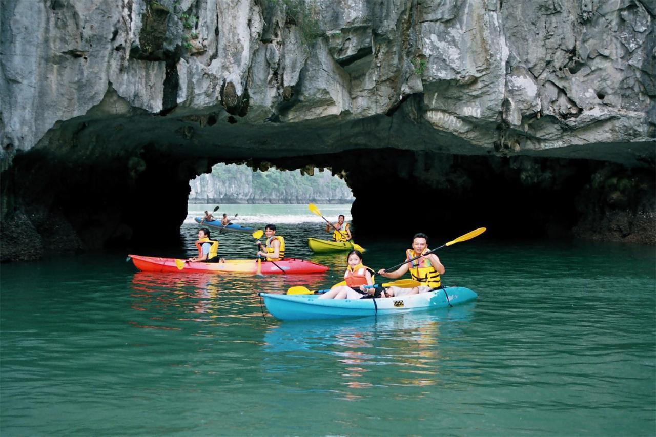 Zo Brother Ha Long Hostel Екстериор снимка
