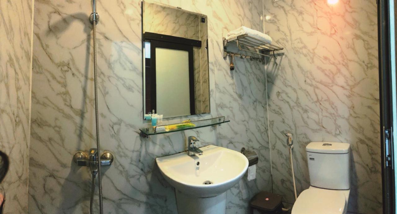Zo Brother Ha Long Hostel Екстериор снимка